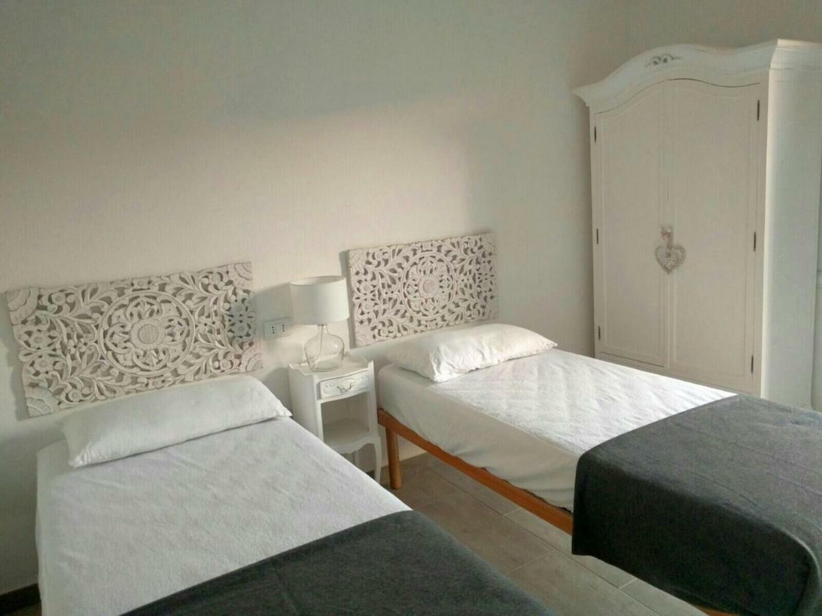 La Cinta Apartment San Teodoro  Bagian luar foto