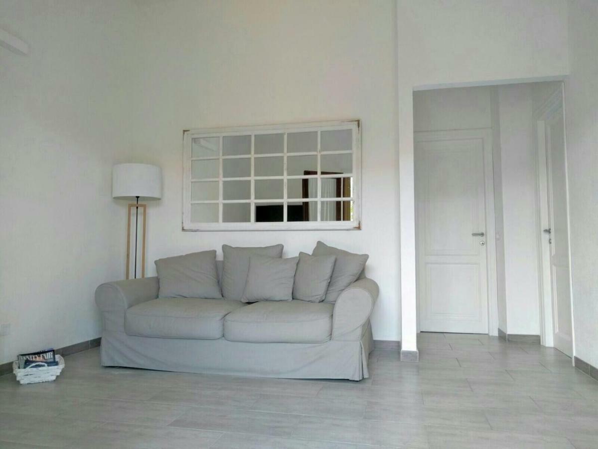 La Cinta Apartment San Teodoro  Bagian luar foto